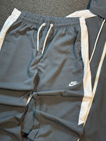 CONJ. TRACKSUIT NK CINZA