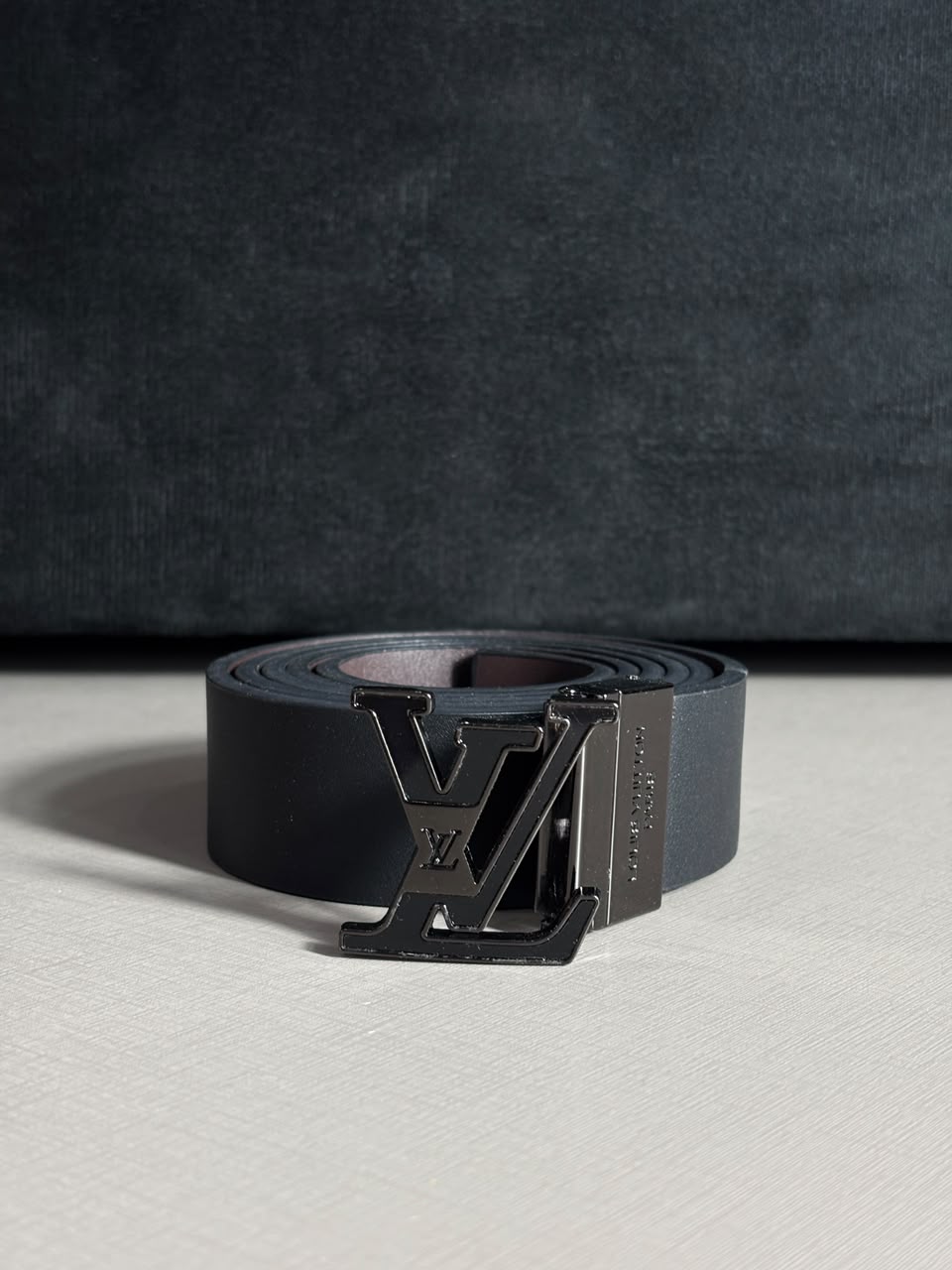 CINTO LV  PRETO