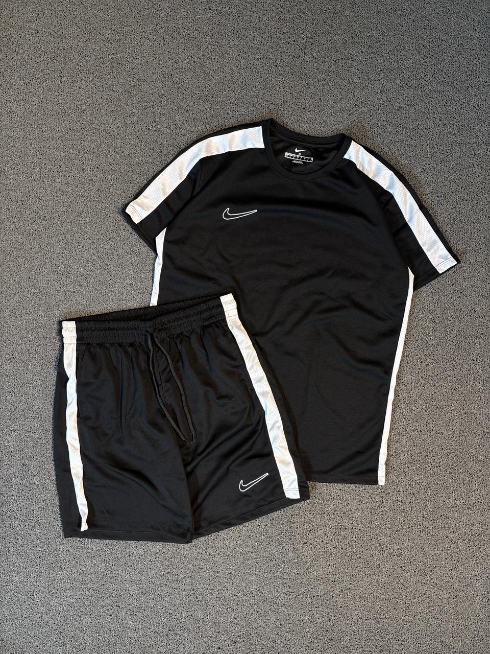 CONJ. NK ACADEMY PRETO/BRANCO