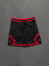 BERMUDA JORDAN PREMIUM PRETA/VERMELHA