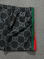 BERMUDA GUCCI MONOE. PRETA