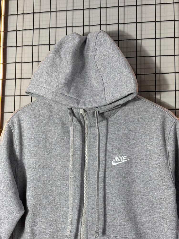 MOLETOM NIKE CLUB CINZA TOUCA