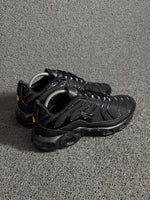 AIR MAX TN PLUS ALL BLACK