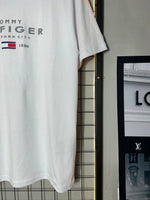 Camiseta Tommy H. Letreiro Branca