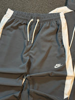 CONJ. TRACKSUIT NK CINZA