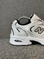 NEW BALANCE 530 BRANCO/PRETO