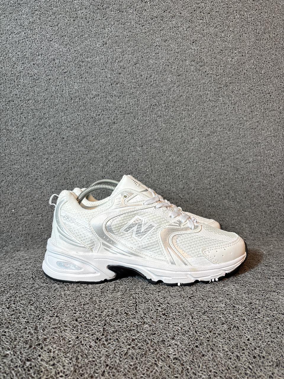 NEW BALANCE 530 BRANCO