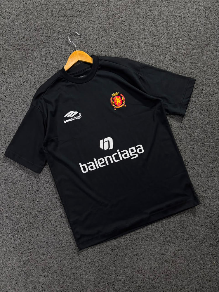 Camiseta Balenciaga x Paris Preta