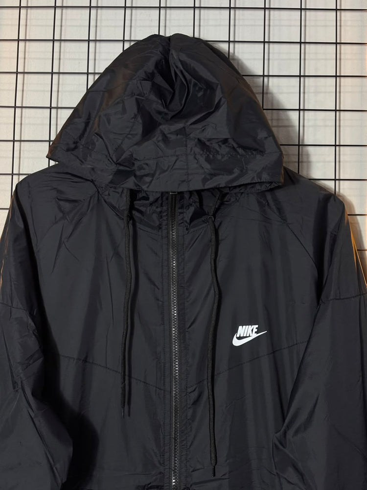 CORTA VENTO NK BASIC PRETO