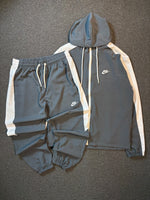 CONJ. TRACKSUIT NK CINZA