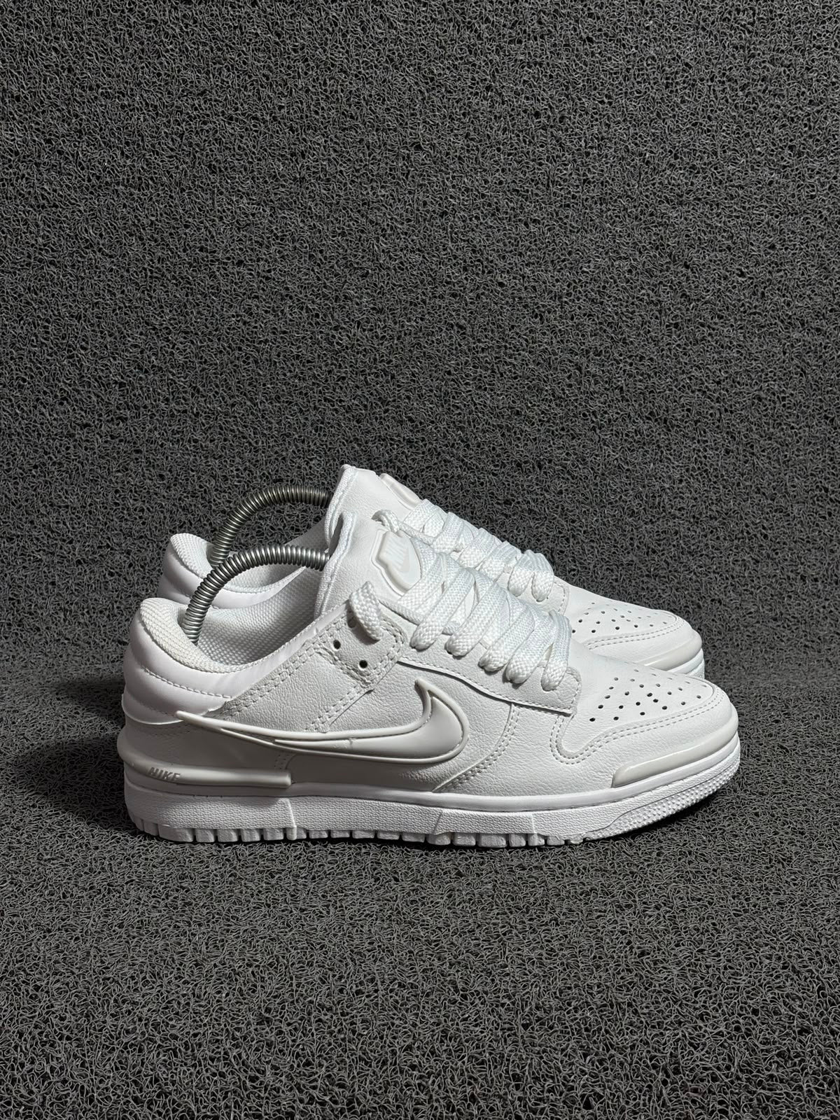 TÊNIS NK TWIST BRANCO
