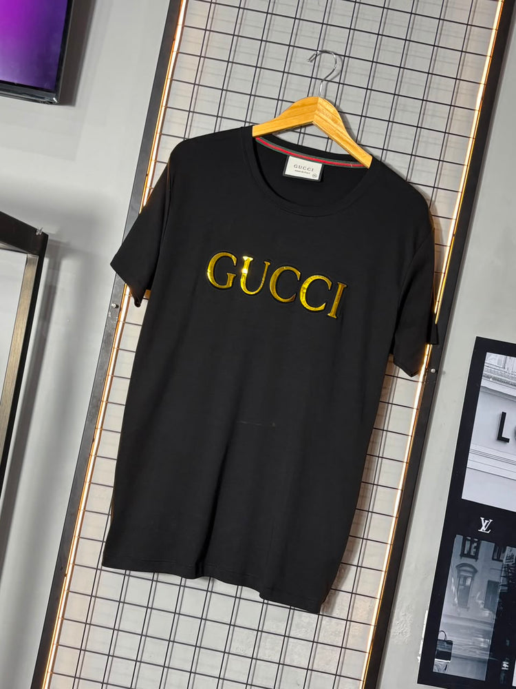 Camiseta Gucci Gold Preta