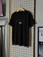 Camiseta Tommy H. Letreiro Preta