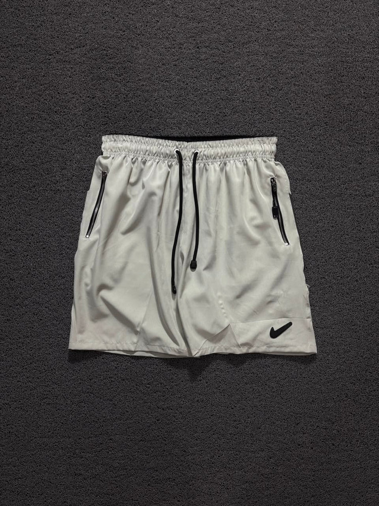 BERMUDA NK SWOOSH EMB. CINZA CLARO