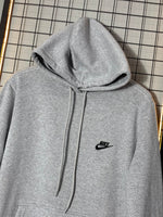 MOLETOM NIKE CLUB CINZA/PRETO