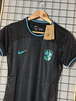 Camisa Brasil Refletiva Black NK 2022 - FEM.