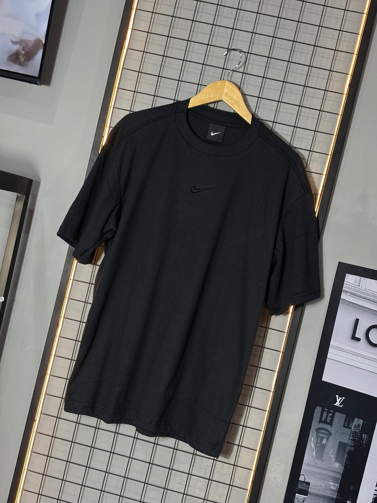Camiseta NK Monocromática - Black