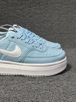 Nike Court Vision Plataforma - Azul Bebê/Branco