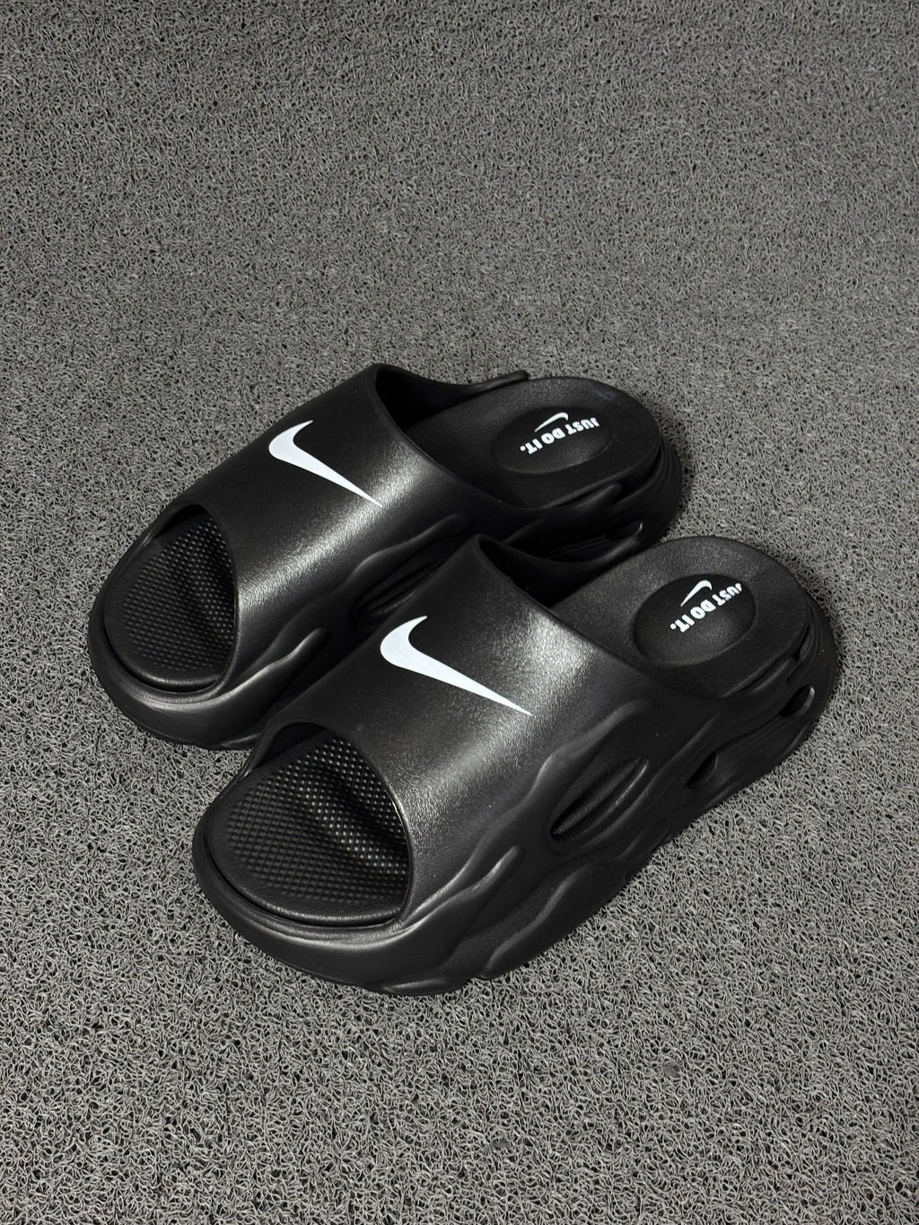 Chinelo NK Black