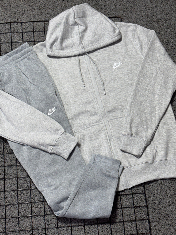 Conjunto Nike Club Cinza - Inverno