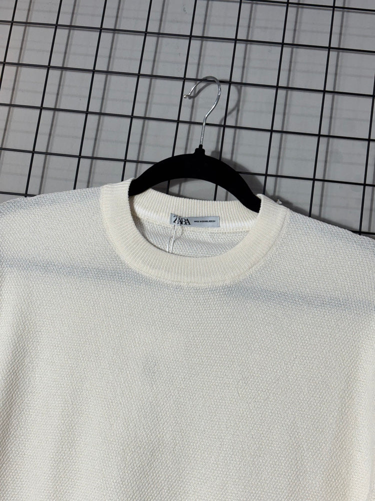 Camiseta Zara Texturizada CRM