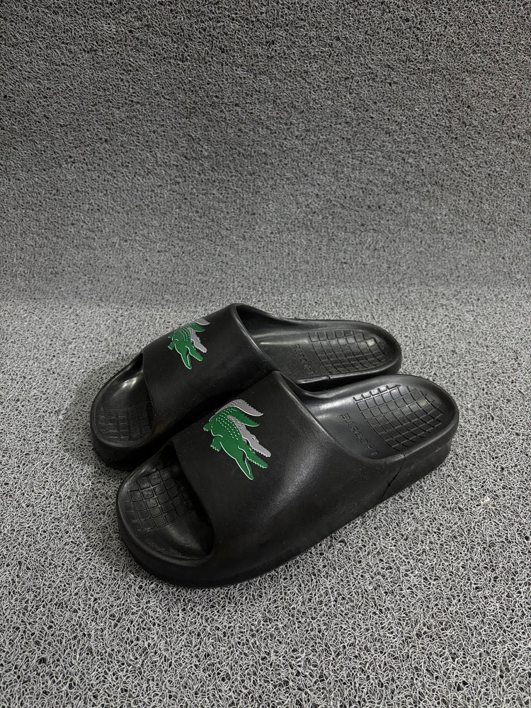 Chinelo Lacoste Slide Serve 2.0 - Preto