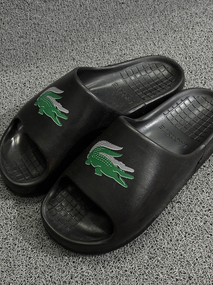 Chinelo Lacoste Slide Serve 2.0 - Preto