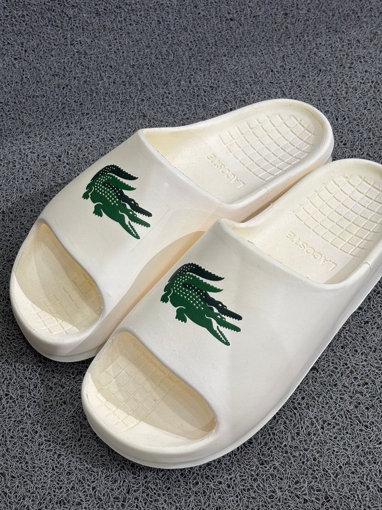 Chinelo Lacoste Slide Serve 2.0 - Off White