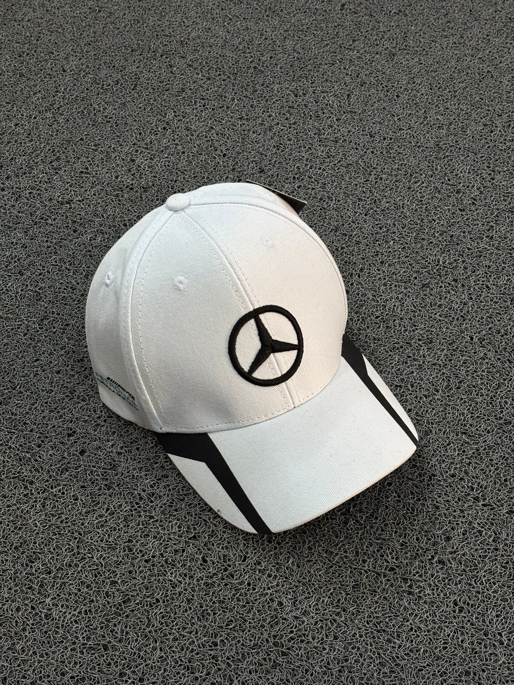 Boné Mercedes