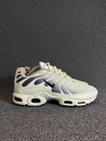 Nike Air Max TN Plus - Off Grey
