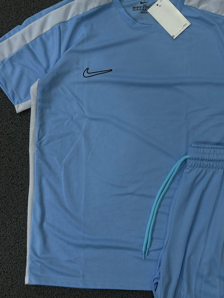 Conjunto Nike Academy - Azul Bebê