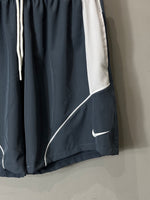 Bermuda NK Cinza/Branco