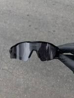 Radar EV - All Black
