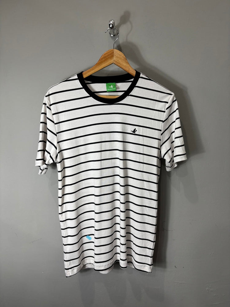 Camiseta Brooksfield Listrada Branco/Preto