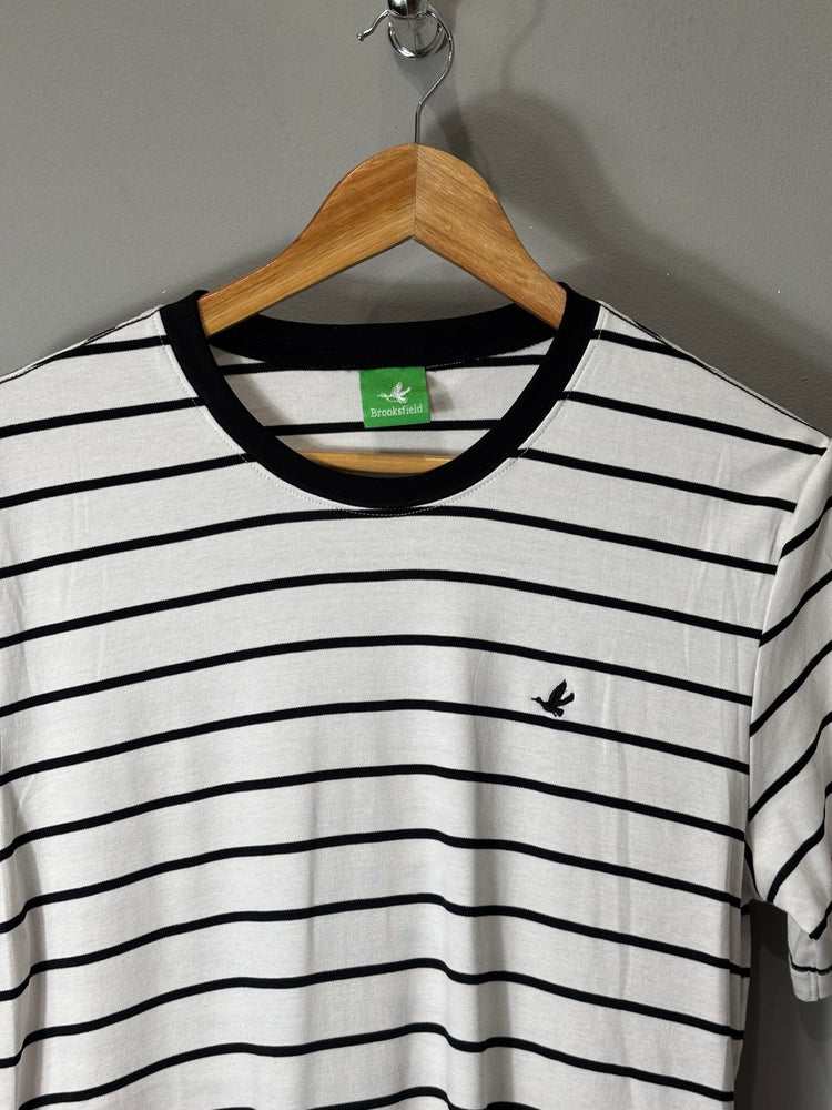 Camiseta Brooksfield Listrada Branco/Preto