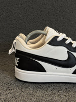 Nike Court Borough - Preto e Branco