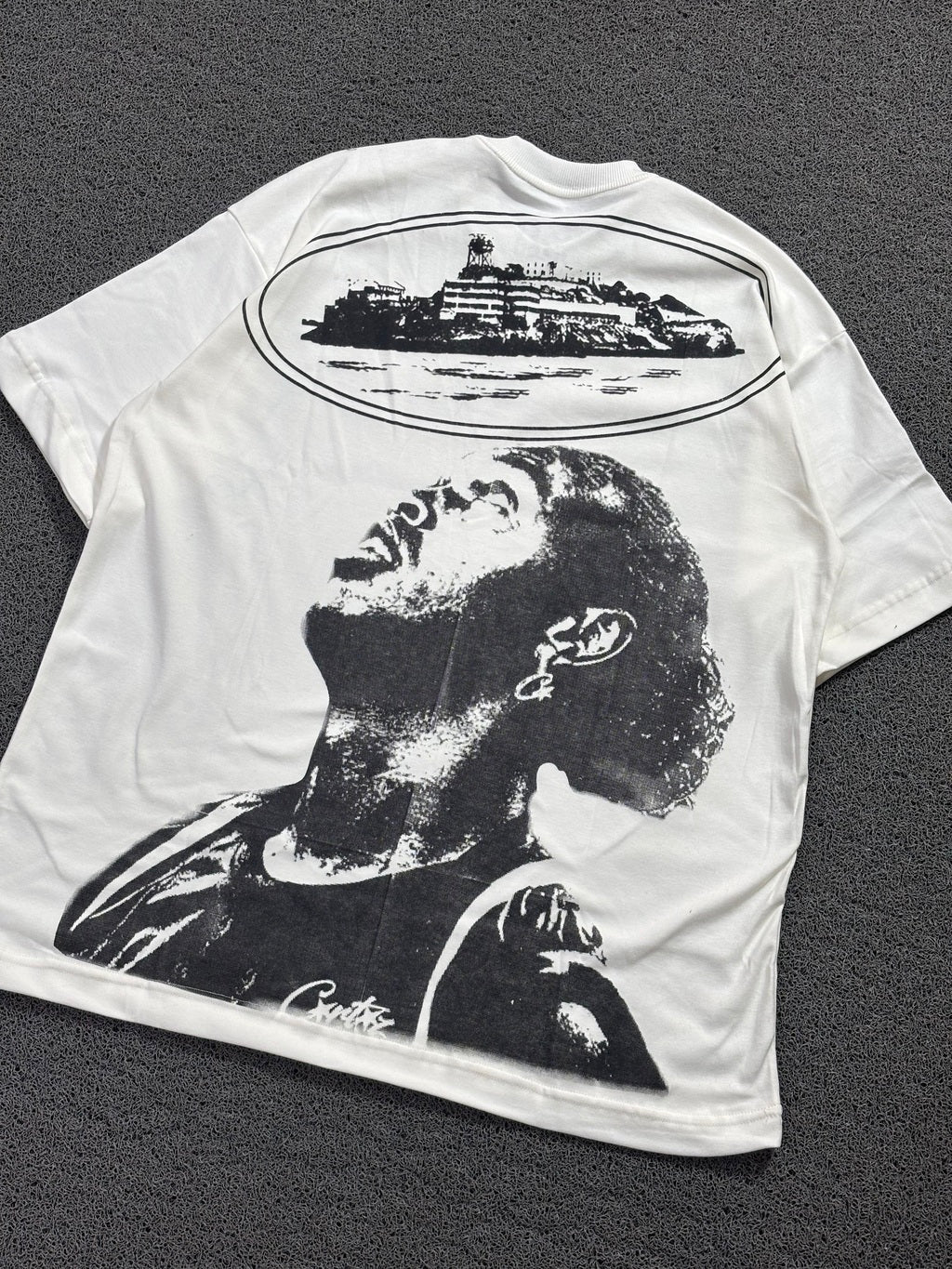 Camiseta Corteiz R10 - Oversized