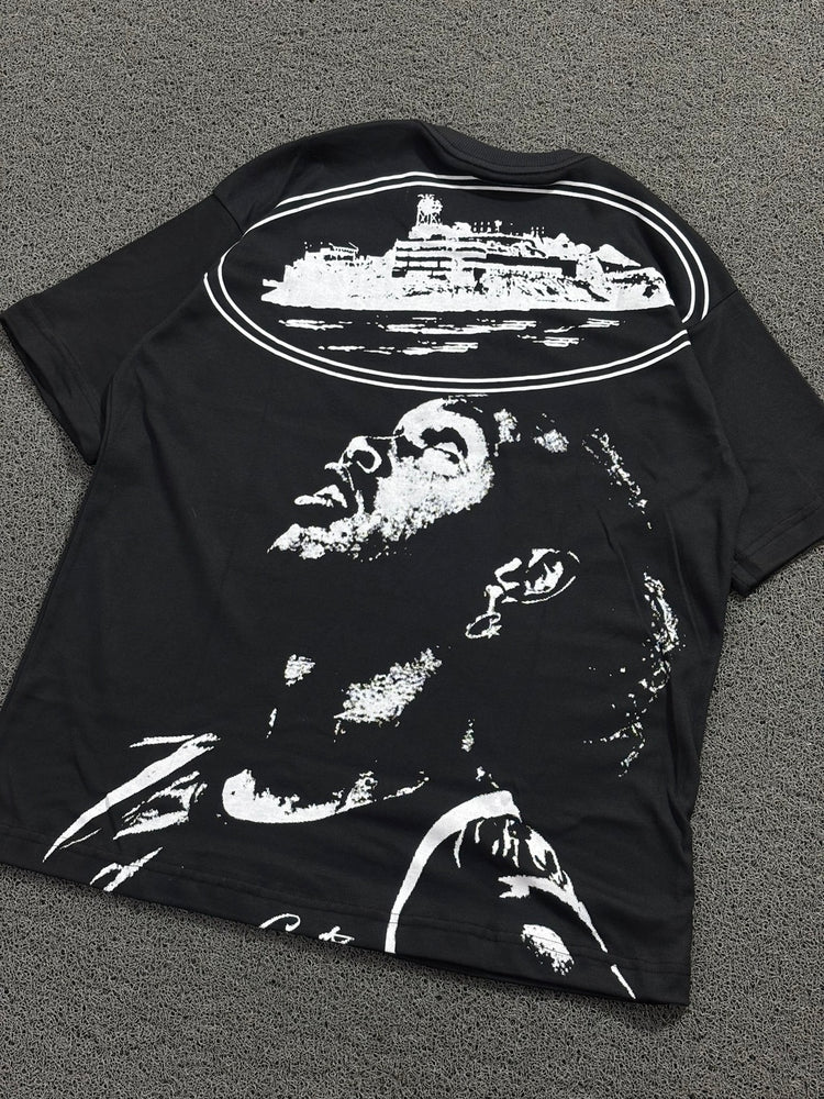 Camiseta Corteiz R10 - Oversized