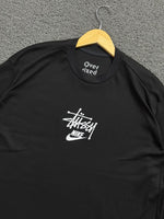 Camiseta NK Stussy - Oversized